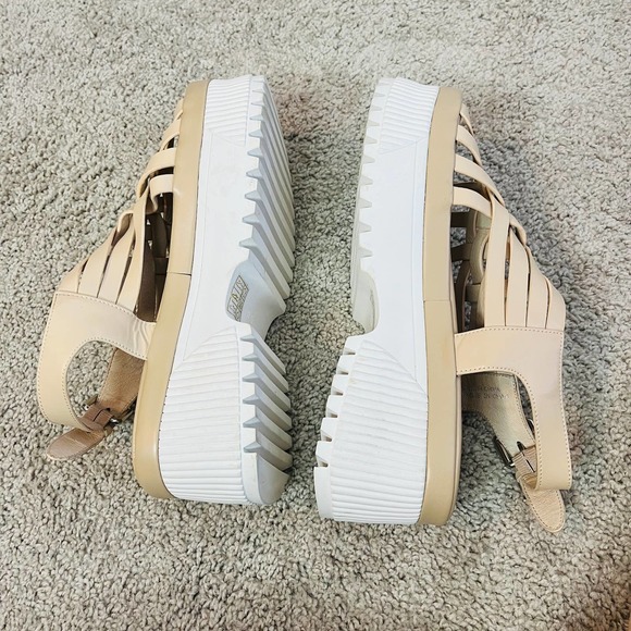 Jeffrey Campbell Egret Platform Sandals - Picture 7 of 10